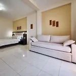 Pigasos Apartman *