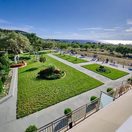 Pigasos Apartament *